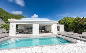 Villa Moai